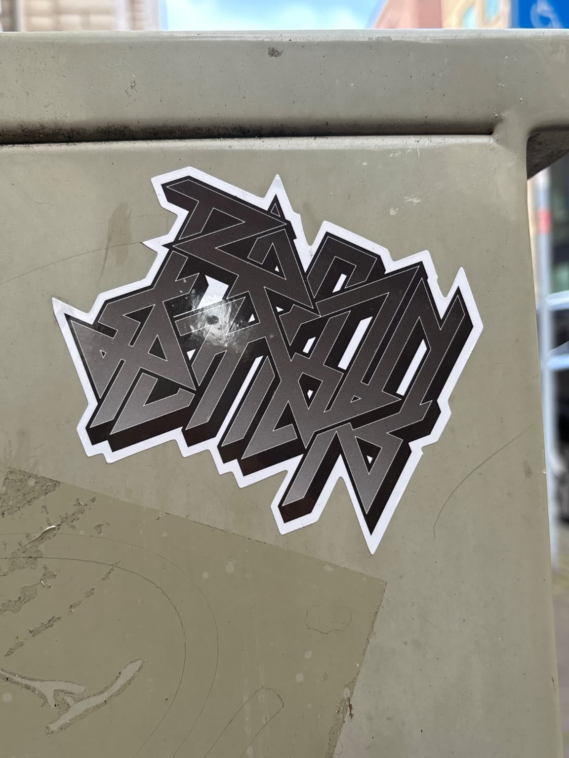 Train spotting sticker in The Hague